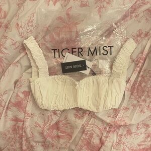 Tiger Mist White Sabra Top